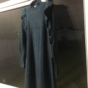 M New York & Company Must Have